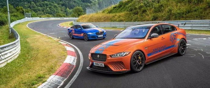 З хардкорного Jaguar XE SV Project 8 зробили гоночне таксі