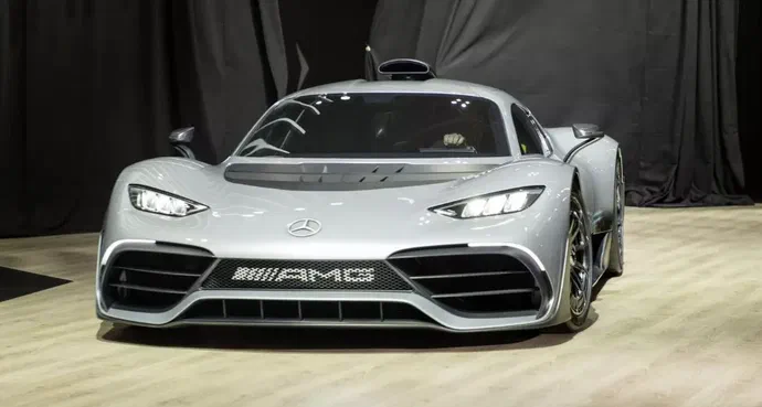 Mercedes вирішила дати 1000-сильному гіперкару інше ім'я