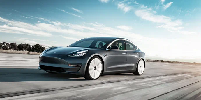 Електрокари Tesla подешевшають, а всі продажі будуть проходити онлайн