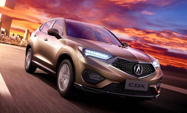 Папараці засікли компактний кросовер CDX від Acura
