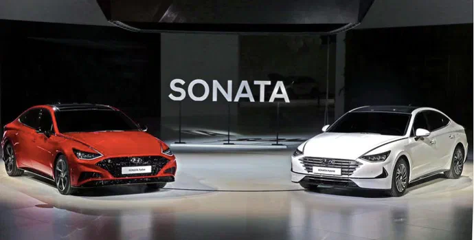 Новий седан Hyundai Sonata обзавівся турбо- та гібридною версією з сонячним акумулятором