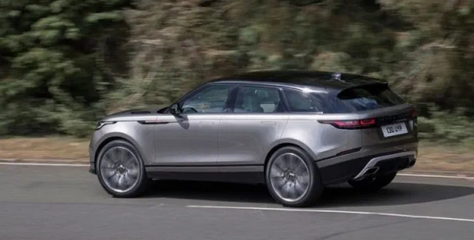 Новенький Range Rover Velar готується покоряти Україну