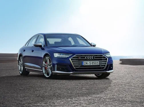 Розтягнутий «гарячий» седан Audi S8 дебютував у новій генерації