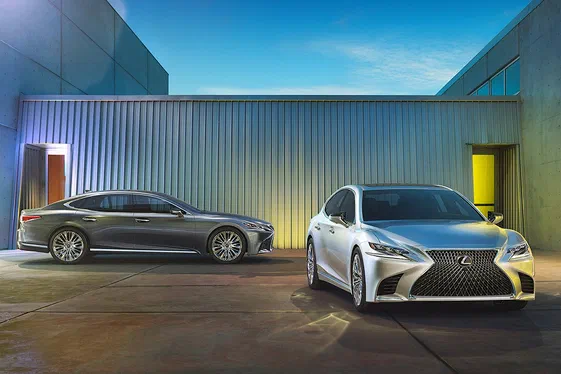 Седан Lexus GS припинить існування