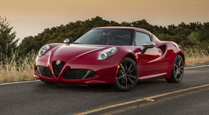 Alfa Romeo 4C Coupe незабаром піде на пенсію