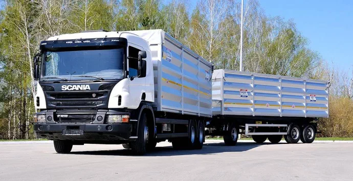 Компанія Scania заманює українців