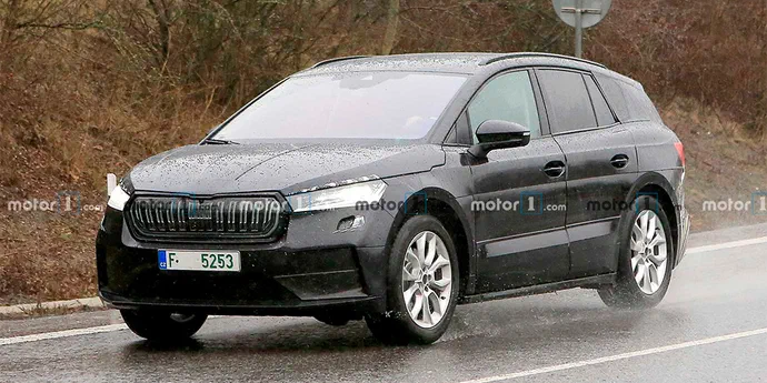 Skoda Enyaq: повністю новий паркетник потрапив у серійному вигляді