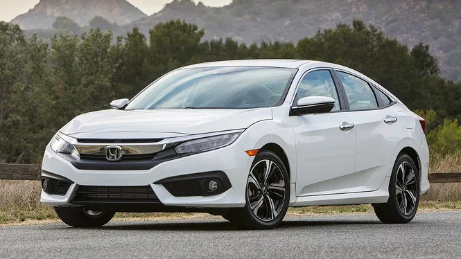 Honda залишила в новенькому Civic секретні «записки»