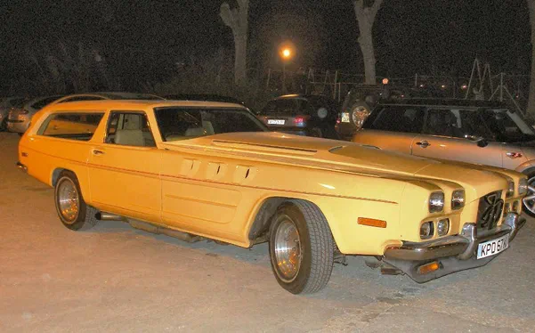 Британський варіант авто з мотором від винищувача