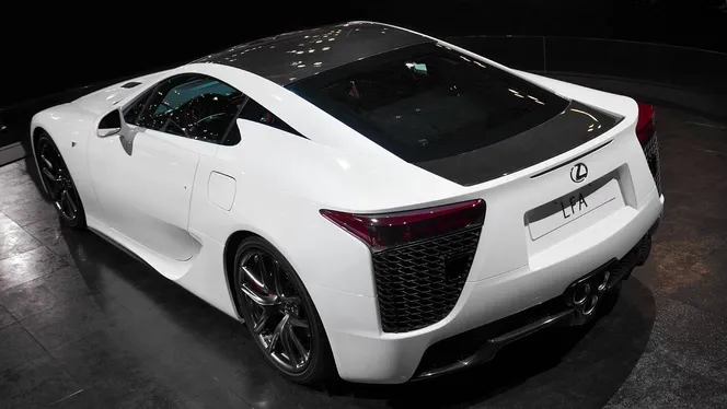 Друга генерація спорткара Lexus LFA знаходиться в розробці