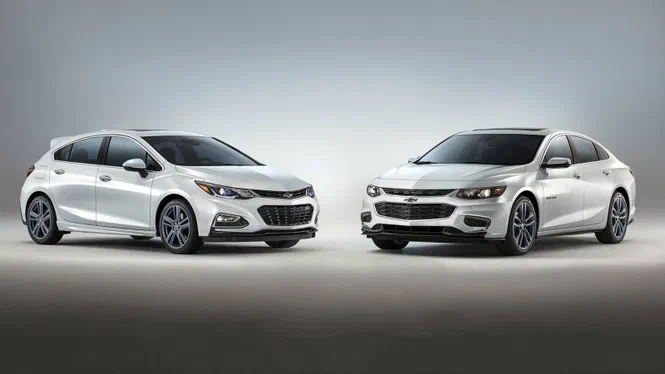Chevrolet Malibu та Chevrolet Cruze отримали блакитну обробну лінію