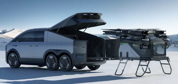 Xpeng запускає у виробництво електрофургон із вбудованим дроном для польотів (ВІДЕО)