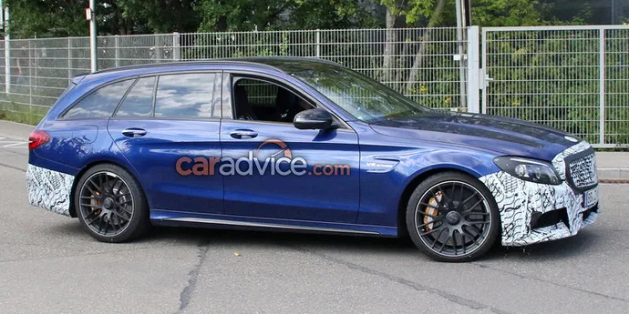 Mercedes-AMG C63 помічений на тестових заїздах