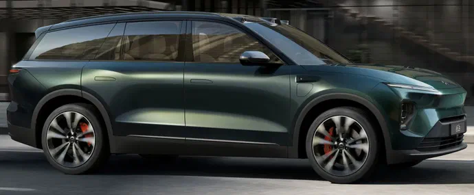 Чи є шестимісний Nio EL8 найшвидшим "спа на колесах" у світі?