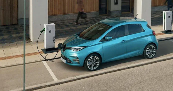 Оновленому Renault Zoe надали новенький салон і хороший пробіг без підзарядки