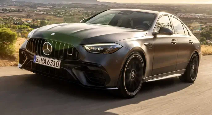 Mercedes: як прийняття 4-циліндрових AMG нагадує впровадження безкнопкових смартфонів