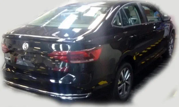 З'явилися перші знімки оновленого седана Volkswagen Polo