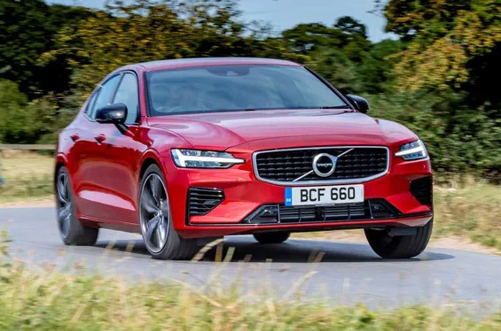 Volvo і далі буде випускати седани та універсали