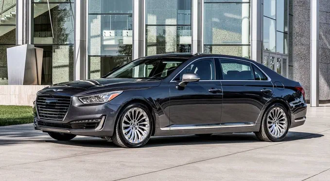 Флагман Genesis в США поки непопулярний