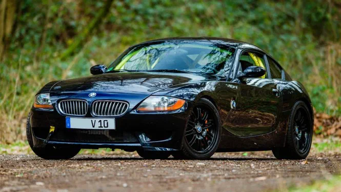 eBay отримав у свої руки BMW Z4 з двигуном Dodge Viper