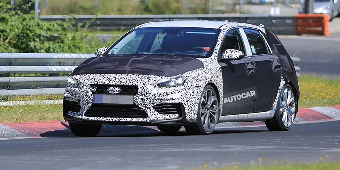 Спортивний Hyundai i30 протестували дорогами Нюрбургринга
