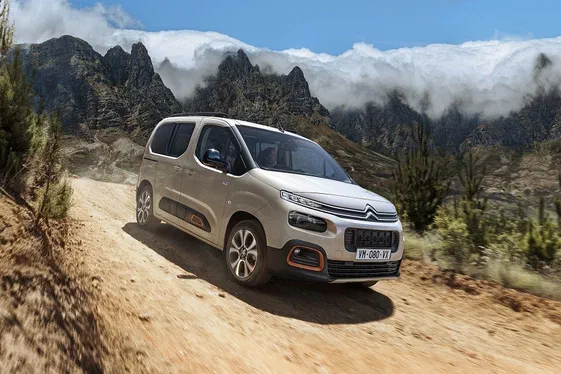 Citroen провела анонс компактвена для України