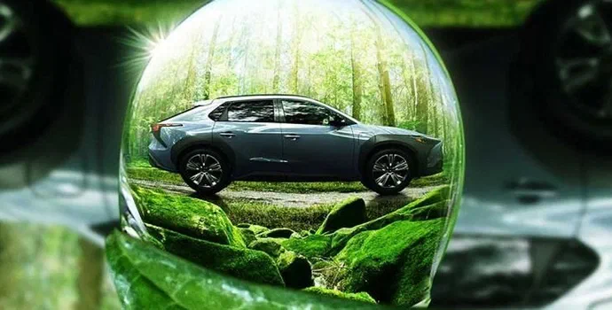 Першого електромобіля Subaru показали на фото