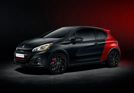 «Заряджений» хетчбек Peugeot 208 GTi перетвориться на електрокар