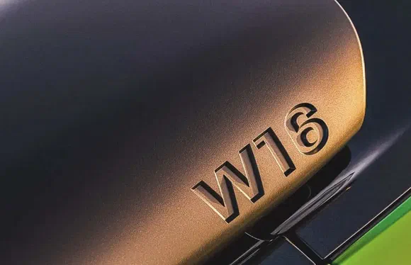 Bugatti може зберегти легендарний двигун W16 — марка не виключає повернення