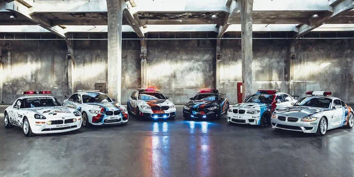 BMW демонструє на відео улюблені автомобілі безпеки