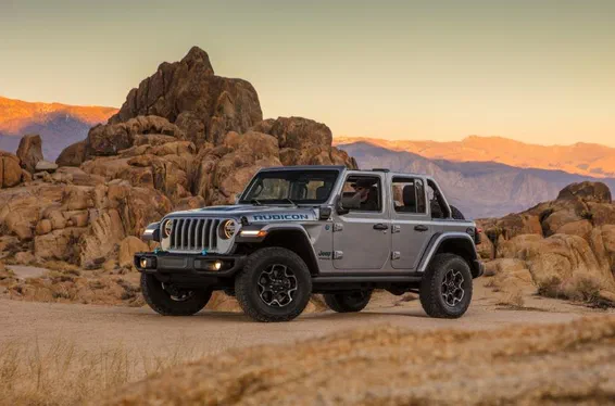 Гібридний Jeep Wrangler отримав ціну