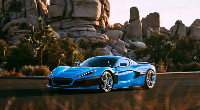 Rimac представив особливе виконання гіперкара C_Two