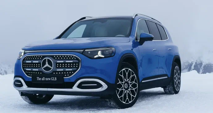 2027 Mercedes‑Benz GLB — електрокросовер із просторим салоном і сучасною начинкою