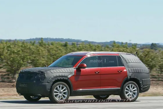 Volkswagen запланував збірку 7-місного паркетника в США