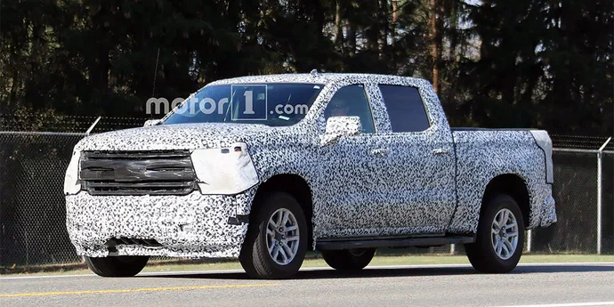 Нове покоління пікапа Chevrolet Silverado вперше попалося на випробуваннях