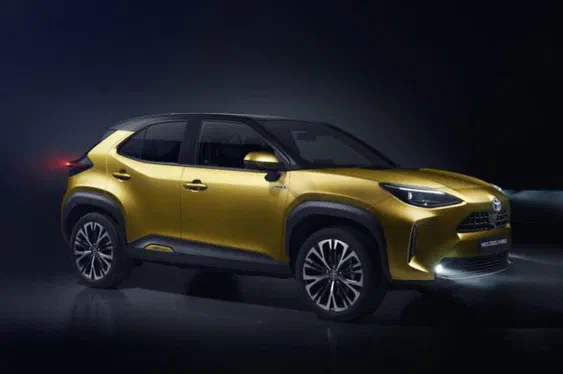 Хетчбек Toyota Yaris став преміум кросовером