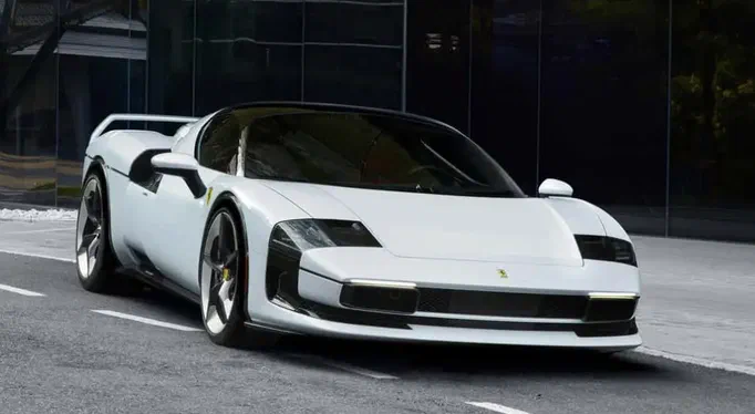 Ferrari представила унікальний SC40 — сучасне переосмислення легендарного F40