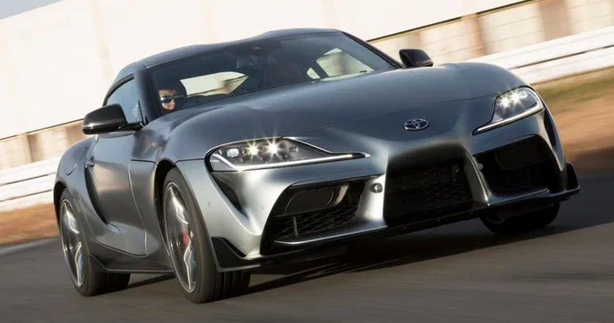 Нова Toyota Supra: відроджена модель повністю розсекречена та дебютувала