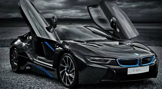 BMW проводить тести високопродуктивного купе i8