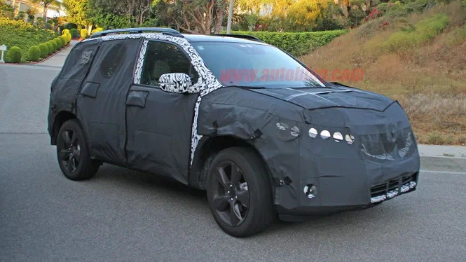 Honda проводить тести середньорозмірного кросовера