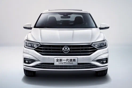 Нове покоління «розтягнутого» Volkswagen Jetta з'явилося на офіційних фото