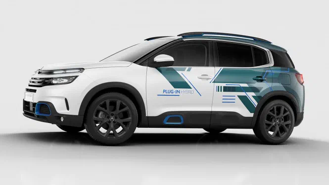 Citroen C5 Aircross підготувався до дебюту в Парижі