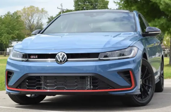 Volkswagen подала в суд на дилера через слабкі продажі