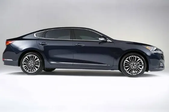 Для Kia Cadenza підготовлена 8-ступенева АКП