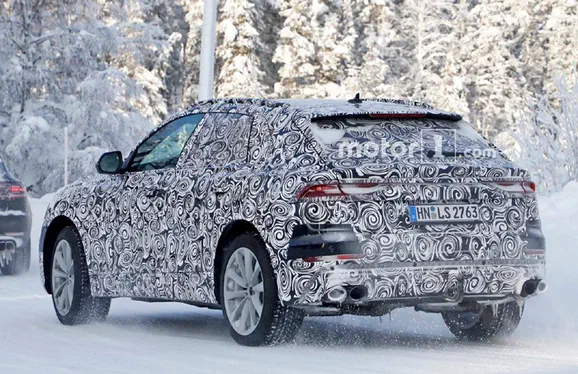 Папарацці спіймали новий Audi SQ8