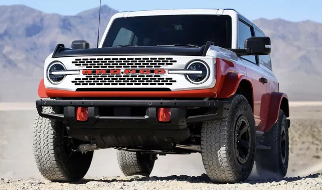 Ford відкликає Bronco через ризик самовільного руху: проблема у трансмісії