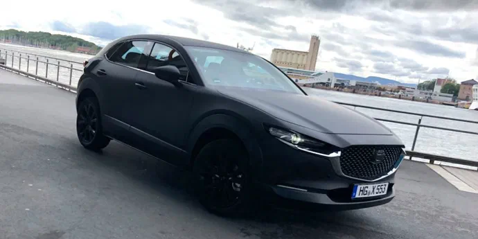 Mazda вже тестує свій перший електрокар