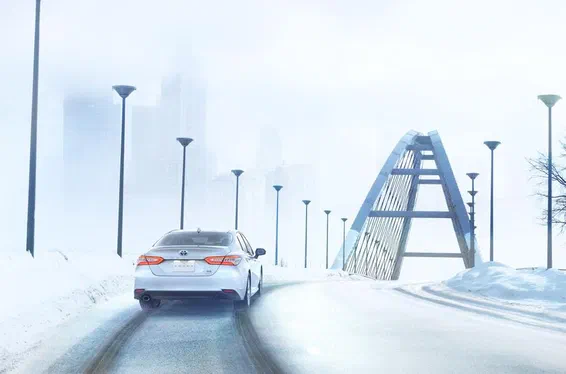 Toyota Camry отримала повнопривідну систему