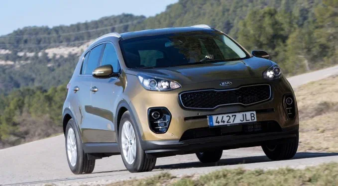 Стали відомі 10 найбільш затребуваних легкових автомобілів України