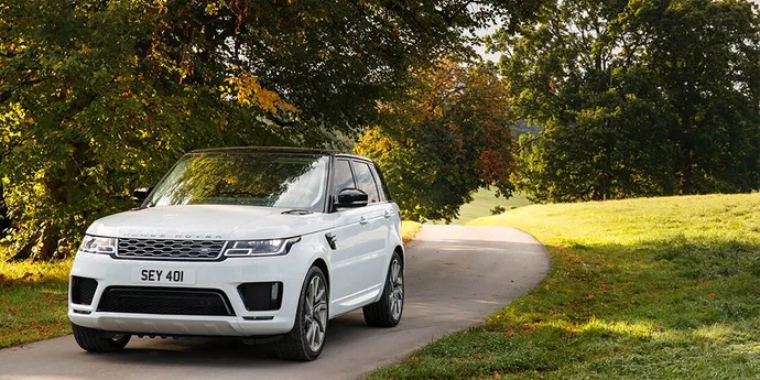 Представлено рестайлінговий Land Rover Range Rover Sport